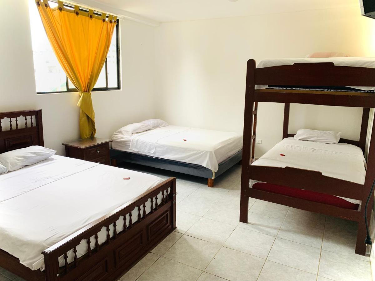 Hotel Oro Blanco Atacames Kültér fotó